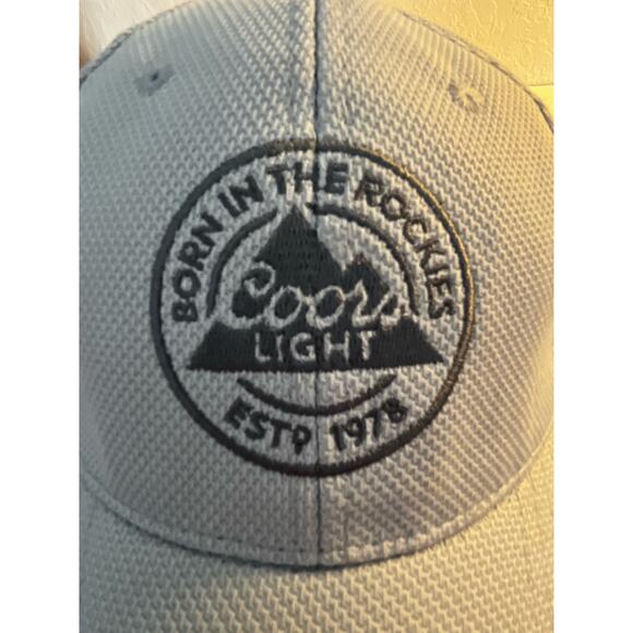 Coors Light hat Born in the Rockies  Est 1978 Gray 5 Panel Flex Baseball Hat - Picture 1 of 8